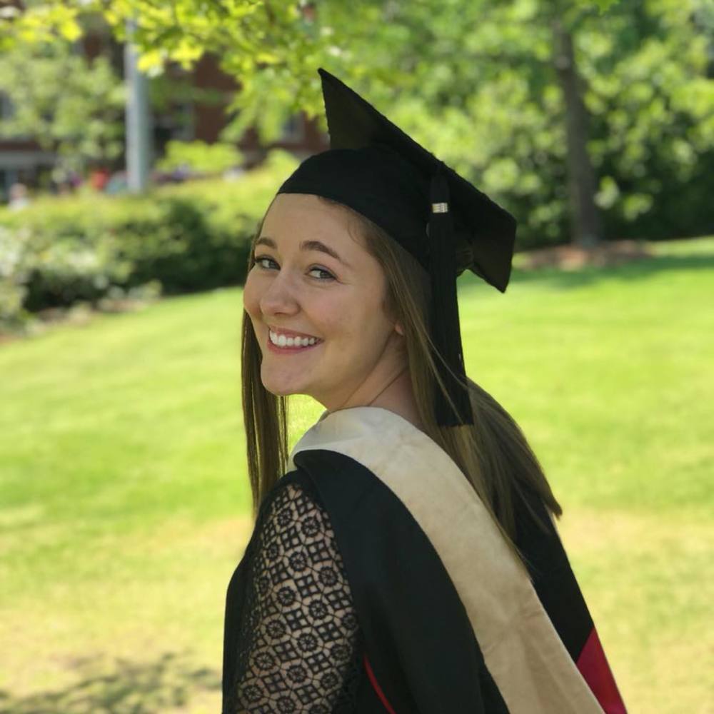 Meet your Posher, Danielle